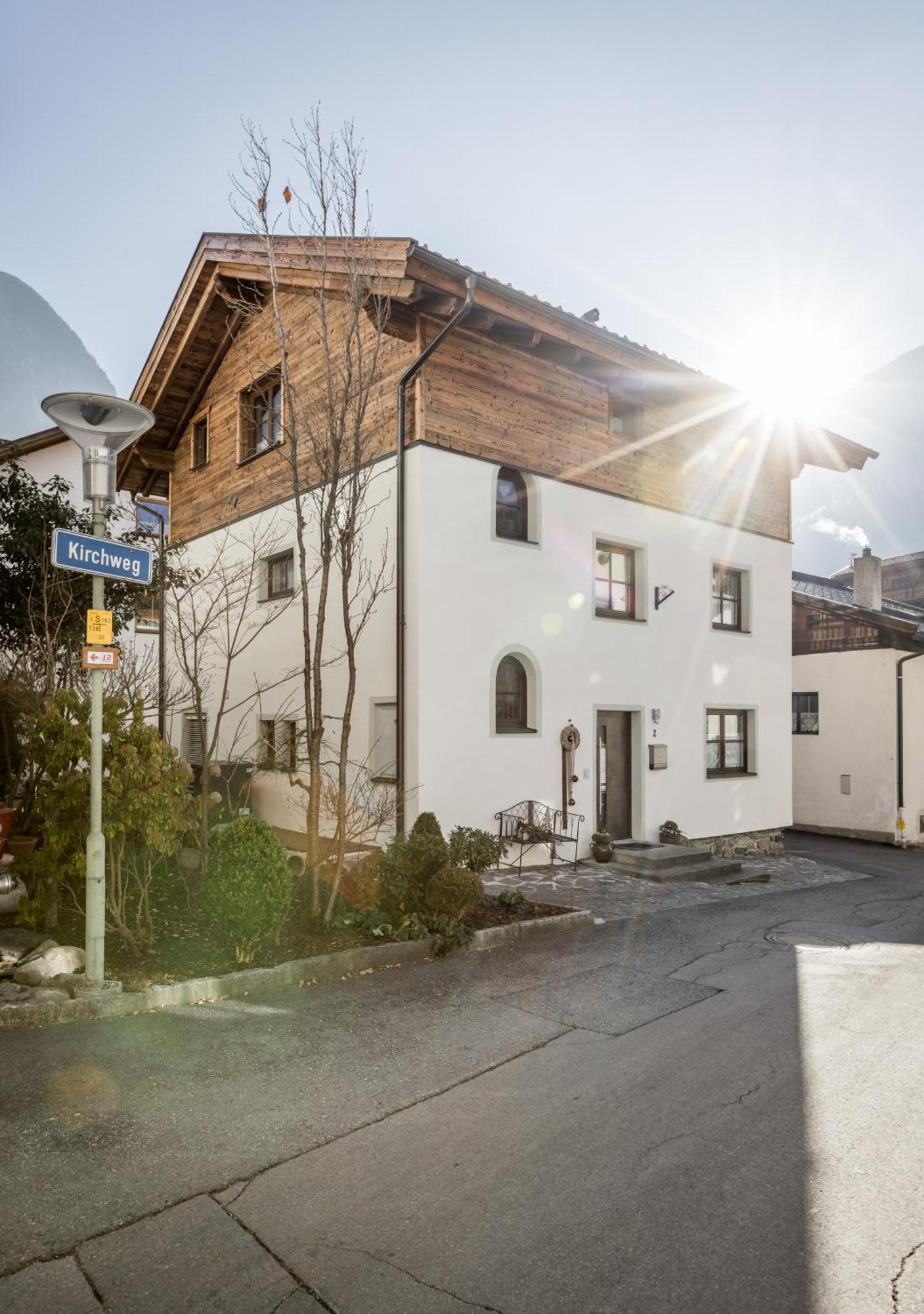 Am Dorfbrunnen Apartment Oetz Exterior photo